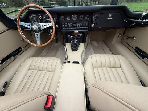 Jaguar E-Type E-Type  Convertible 0.0  Petrol - U10003927