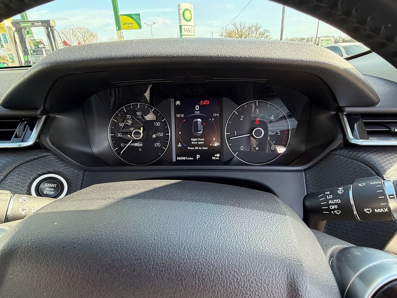 Land Rover Range Rover Velar 2.0 D240 S SUV 5dr Diesel Auto 4WD Euro 6 (s/s) (240 ps) - U10003930