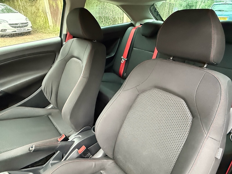 SEAT Ibiza 1.2 TSI FR Red Edition Sport Coupe Euro 6 3dr - U10003931