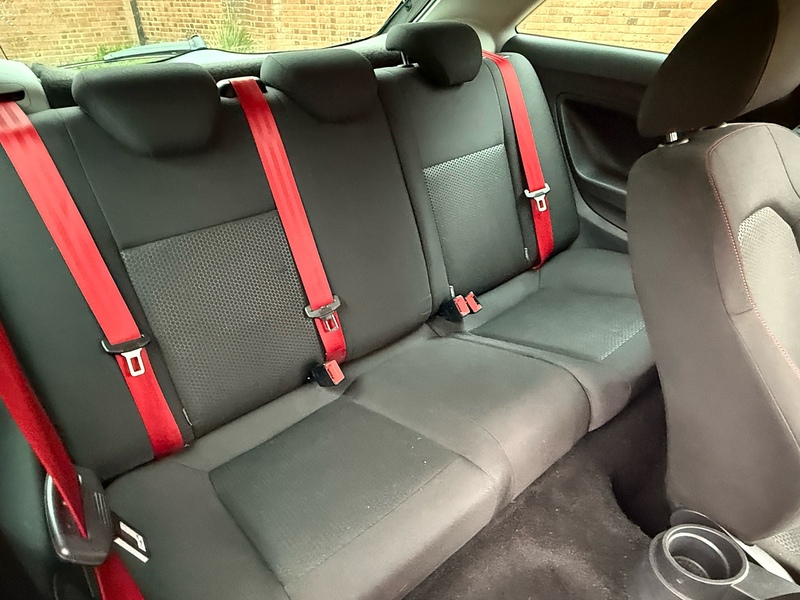 SEAT Ibiza 1.2 TSI FR Red Edition Sport Coupe Euro 6 3dr - U10003931