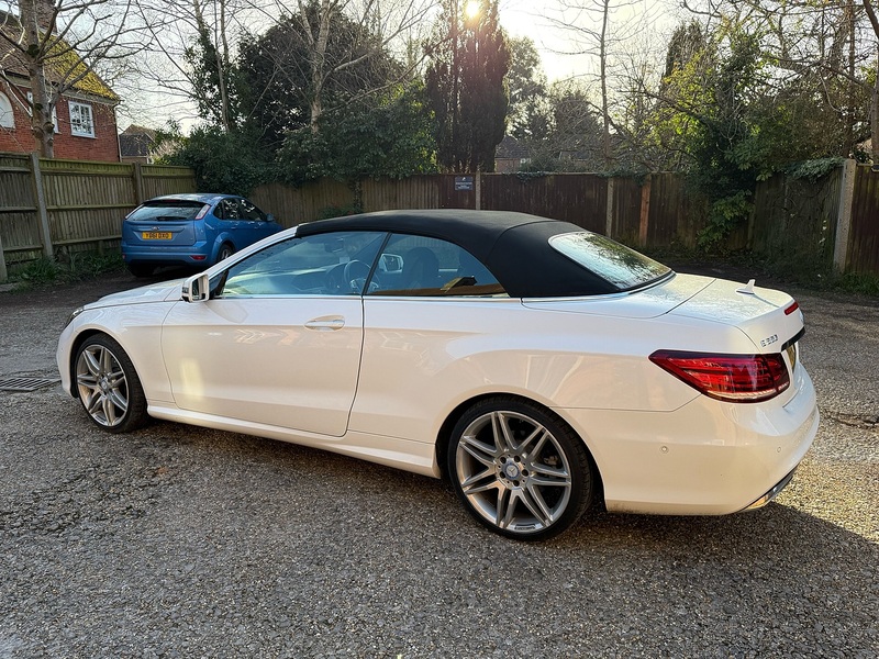 Mercedes-Benz E Class 2.1 E220 BlueTEC AMG Line (Premium) Cabriolet 2dr Diesel G-Tronic+ Euro 6 (s/s) (177 ps) - U10003932