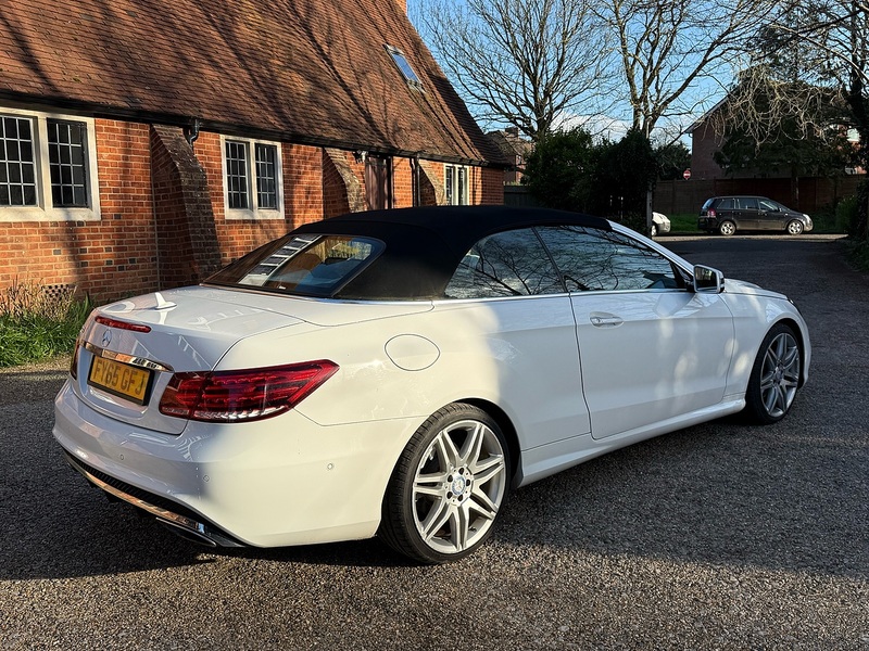 Mercedes-Benz E Class 2.1 E220 BlueTEC AMG Line (Premium) Cabriolet 2dr Diesel G-Tronic+ Euro 6 (s/s) (177 ps) - U10003932