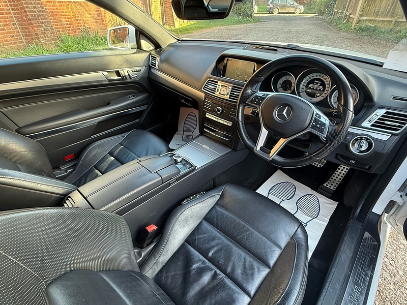 Mercedes-Benz E Class 2.1 E220 BlueTEC AMG Line (Premium) Cabriolet 2dr Diesel G-Tronic+ Euro 6 (s/s) (177 ps) - U10003932