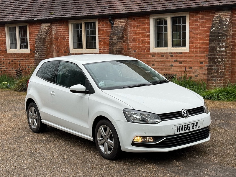 Volkswagen Polo 1.2 TSI BlueMotion Tech Match Hatchback 3dr Petrol Manual Euro 6 (s/s) (90 ps) - U10003939