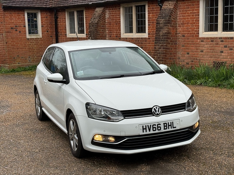 Volkswagen Polo 1.2 TSI BlueMotion Tech Match Hatchback 3dr Petrol Manual Euro 6 (s/s) (90 ps) - U10003939