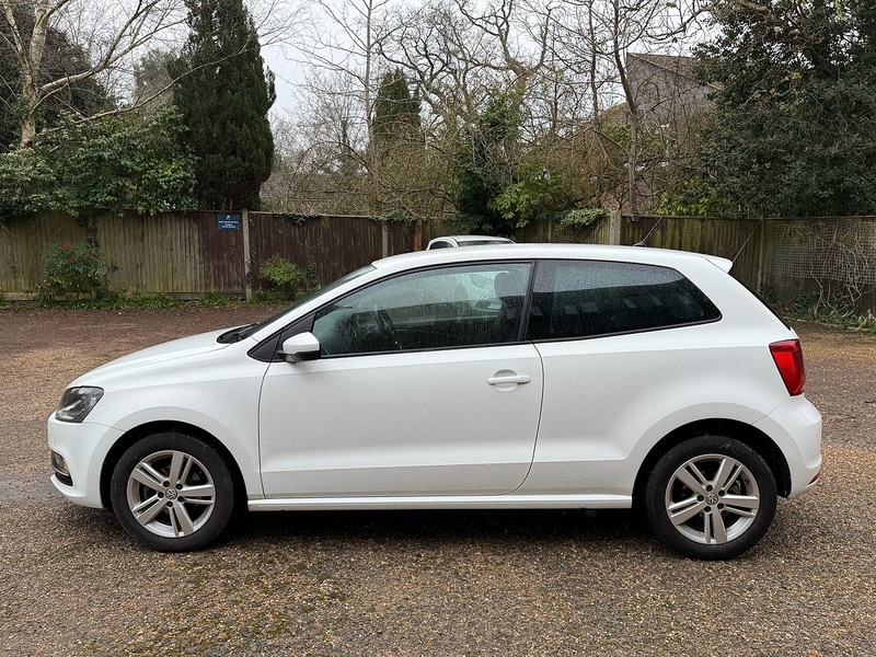 Volkswagen Polo 1.2 TSI BlueMotion Tech Match Hatchback 3dr Petrol Manual Euro 6 (s/s) (90 ps) - U10003939