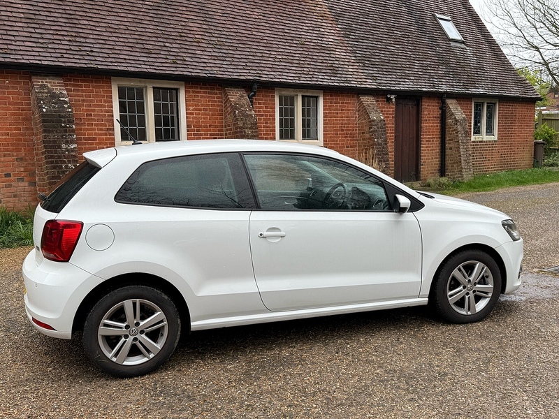 Volkswagen Polo 1.2 TSI BlueMotion Tech Match Hatchback 3dr Petrol Manual Euro 6 (s/s) (90 ps) - U10003939