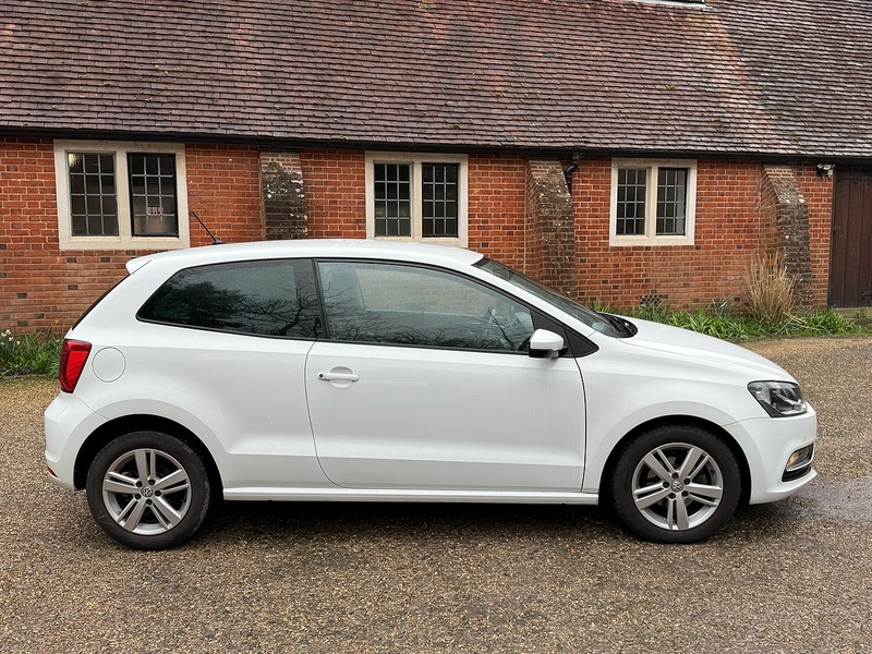 Volkswagen Polo 1.2 TSI BlueMotion Tech Match Hatchback 3dr Petrol Manual Euro 6 (s/s) (90 ps) - U10003939