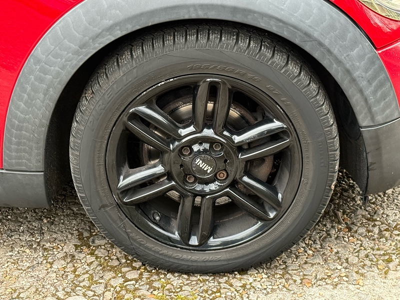 MINI Clubman 1.6 Cooper D Estate 5dr Diesel Manual Euro 5 (s/s) (112 ps) - U10003941