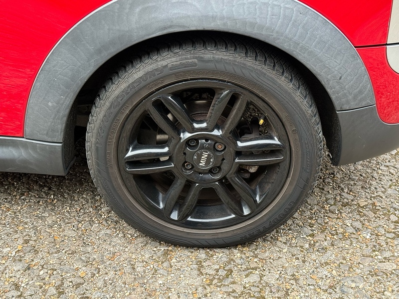 MINI Clubman 1.6 Cooper D Estate 5dr Diesel Manual Euro 5 (s/s) (112 ps) - U10003941