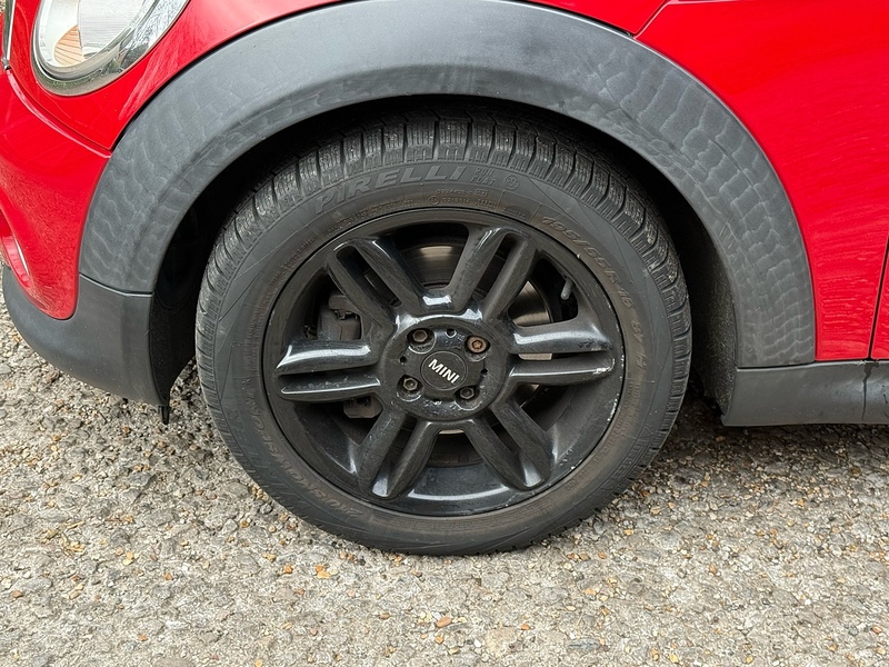 MINI Clubman 1.6 Cooper D Estate 5dr Diesel Manual Euro 5 (s/s) (112 ps) - U10003941