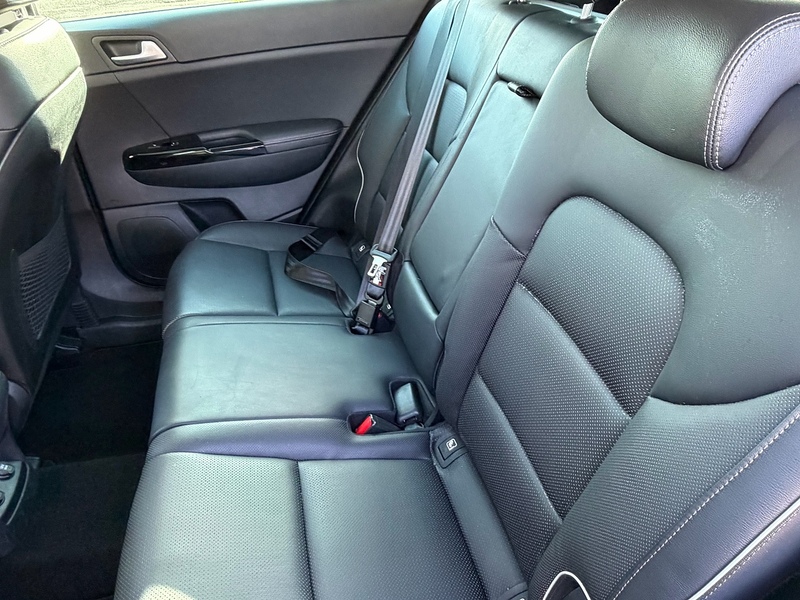 Kia Sportage 1.6 T-GDi 4 SUV 5dr Petrol Manual Euro 6 (s/s) (174 bhp) - U10003944