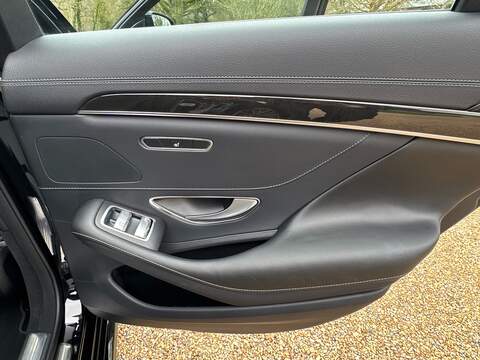 Mercedes-Benz S Class 3.0 S350d V6 AMG Line (Premium) Saloon 4dr Diesel G-Tronic+ Euro 6 (s/s) (258 ps) - U10003945