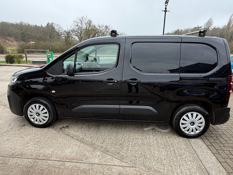Citroen Berlingo 1.6 BlueHDi 650 Enterprise M Panel Van 5dr Diesel Manual SWB Euro 6 (75 ps) - U10003947