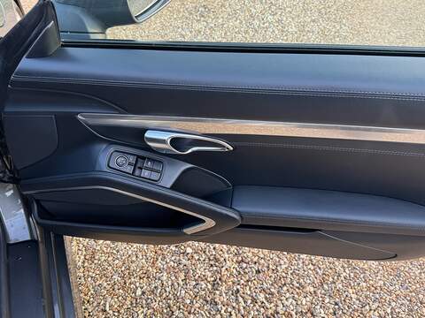 Porsche Cayman 3.4 981 S Coupe 2dr Petrol PDK Euro 5 (s/s) (325 ps) - U10003950