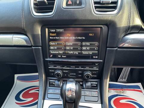 Porsche Cayman 3.4 981 S Coupe 2dr Petrol PDK Euro 5 (s/s) (325 ps) - U10003950