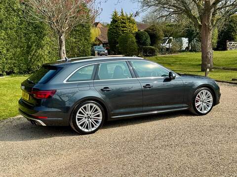 Audi S4 Avant 3.0 TFSI V6 Estate 5dr Petrol Tiptronic quattro Euro 6 (s/s) (354 ps) - U10003951
