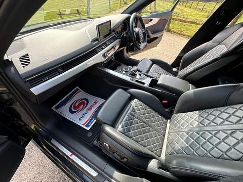 Audi S4 Avant 3.0 TFSI V6 Estate 5dr Petrol Tiptronic quattro Euro 6 (s/s) (354 ps) - U10003951