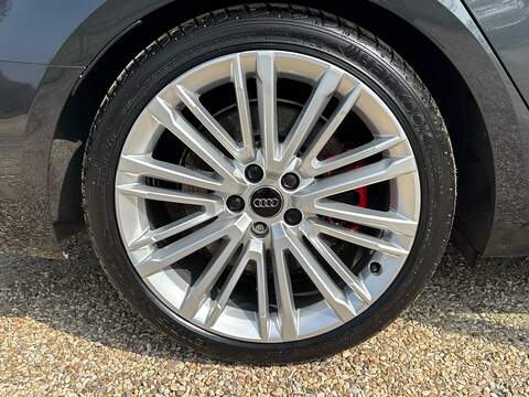Audi S4 Avant 3.0 TFSI V6 Estate 5dr Petrol Tiptronic quattro Euro 6 (s/s) (354 ps) - U10003951