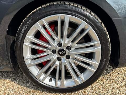 Audi S4 Avant 3.0 TFSI V6 Estate 5dr Petrol Tiptronic quattro Euro 6 (s/s) (354 ps) - U10003951