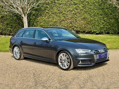 Audi S4 Avant 3.0 TFSI V6 Estate 5dr Petrol Tiptronic quattro Euro 6 (s/s) (354 ps) - U10003951