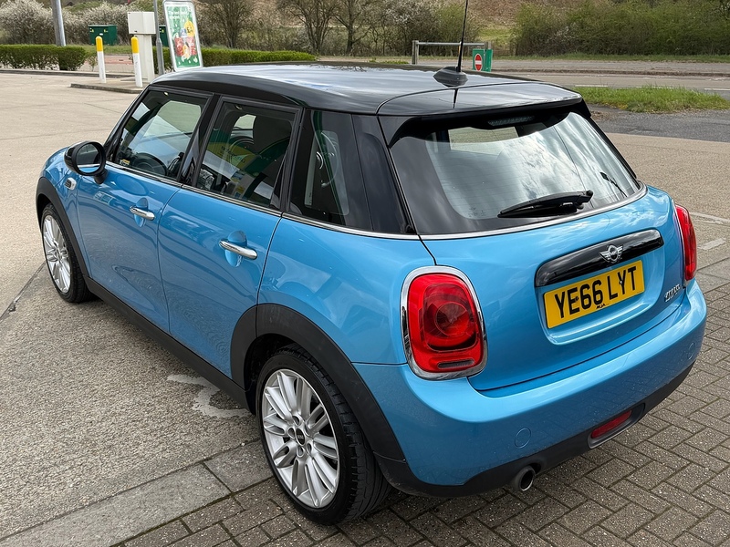 MINI Hatch 1.5 Cooper Hatchback 5dr Petrol Manual Euro 6 (s/s) (136 ps) - U10003952