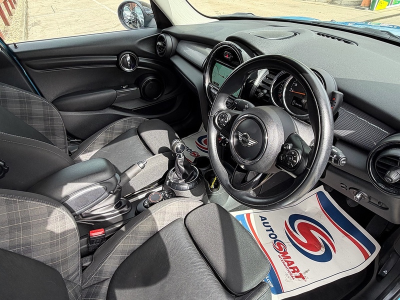 MINI Hatch 1.5 Cooper Hatchback 5dr Petrol Manual Euro 6 (s/s) (136 ps) - U10003952