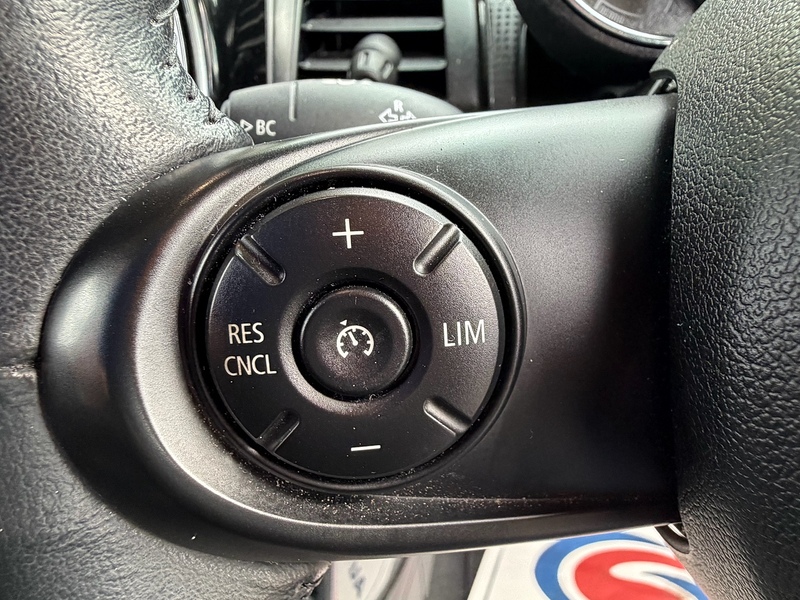 MINI Hatch 1.5 Cooper Hatchback 5dr Petrol Manual Euro 6 (s/s) (136 ps) - U10003952