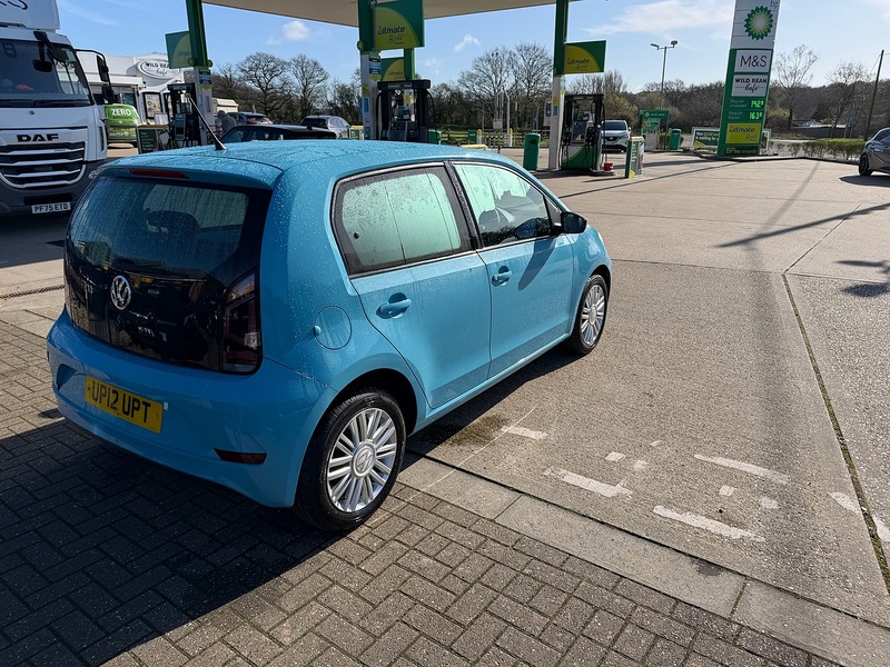 Volkswagen up! 1.0 Move up! Hatchback 5dr Petrol ASG Euro 6 (60 ps) - U10003953