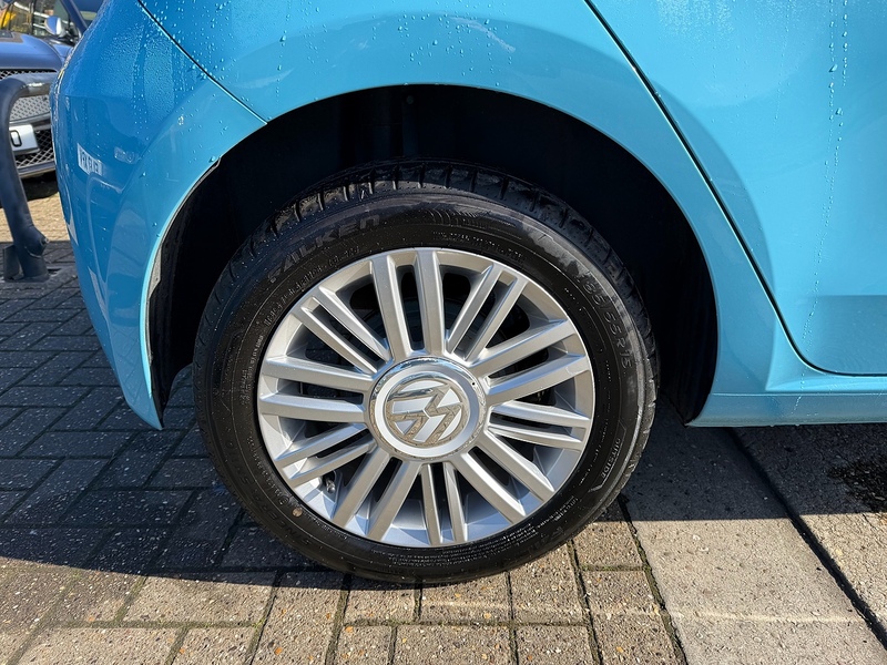 Volkswagen up! 1.0 Move up! Hatchback 5dr Petrol ASG Euro 6 (60 ps) - U10003953