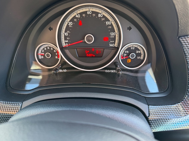 Volkswagen up! 1.0 Move up! Hatchback 5dr Petrol ASG Euro 6 (60 ps) - U10003953