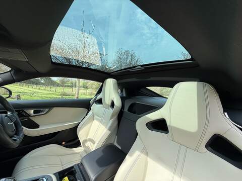Jaguar F-Type 3.0 V6 S Coupe 2dr Petrol Auto Euro 6 (s/s) (380 ps) - U10003954