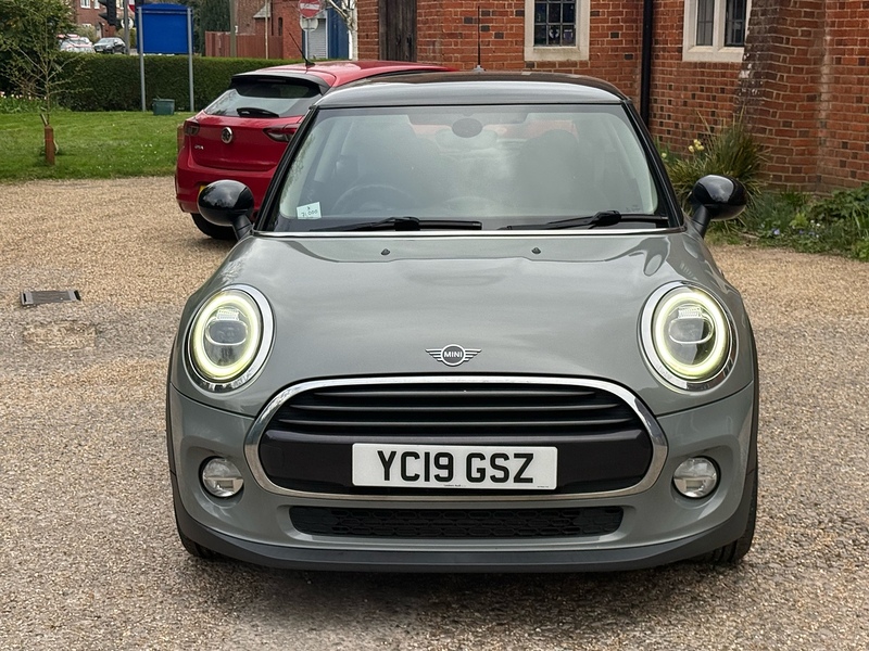 MINI Hatch 1.5 Cooper Classic Hatchback 3dr Petrol Manual Euro 6 (s/s) (136 ps) - U10003958