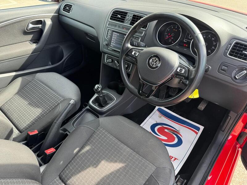 Volkswagen Polo 1.0 BlueMotion Tech Match Edition Hatchback 3dr Petrol Manual Euro 6 (s/s) (75 ps) - U10003959