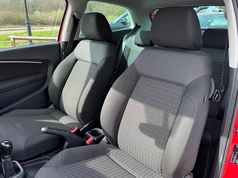 Volkswagen Polo 1.0 BlueMotion Tech Match Edition Hatchback 3dr Petrol Manual Euro 6 (s/s) (75 ps) - U10003959