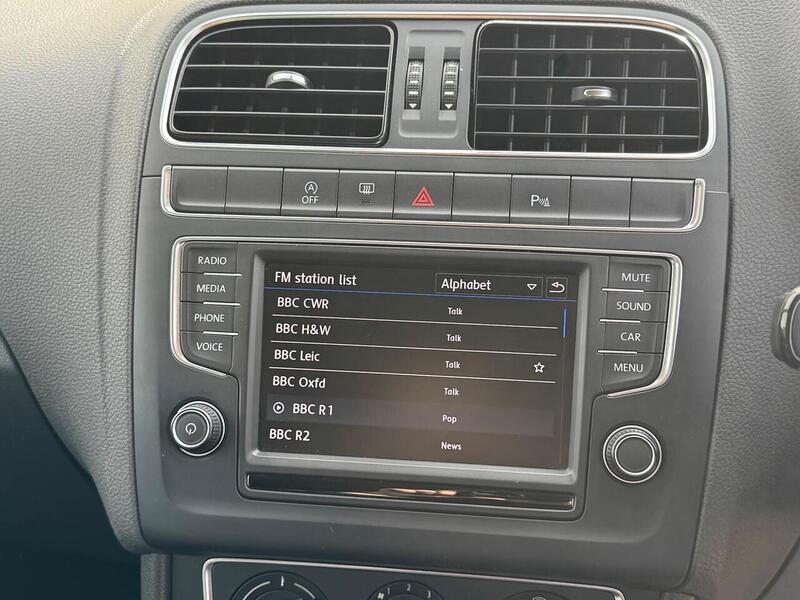 Volkswagen Polo 1.0 BlueMotion Tech Match Edition Hatchback 3dr Petrol Manual Euro 6 (s/s) (75 ps) - U10003959