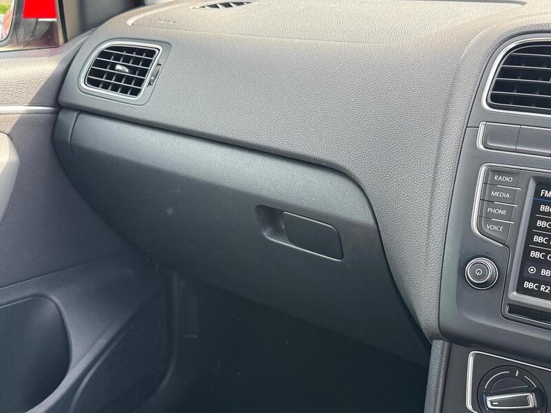 Volkswagen Polo 1.0 BlueMotion Tech Match Edition Hatchback 3dr Petrol Manual Euro 6 (s/s) (75 ps) - U10003959