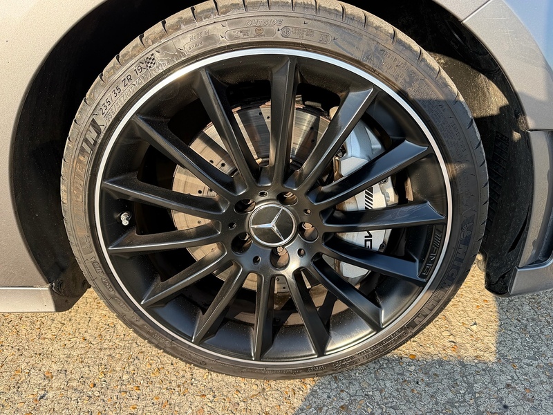 Mercedes-Benz A Class 2.0 A35 AMG Edition (Premium Plus) Hatchback 5dr Petrol 7G-DCT 4MATIC Euro 6 (s/s) (306 ps) - U10003960