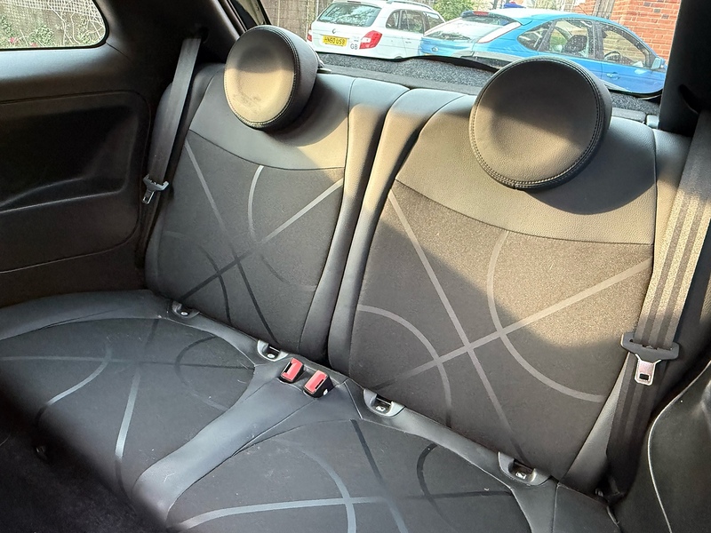 Fiat 500 1.2 S Hatchback 3dr Petrol Manual Euro 6 (s/s) (69 bhp) - U10003963
