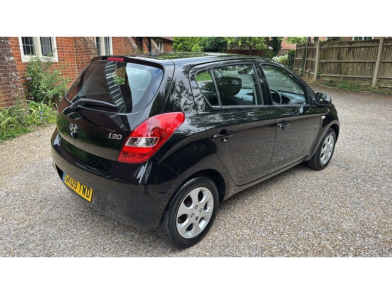 Hyundai i20 1.4 Comfort Hatchback 5dr Petrol Manual Euro 4 (99 bhp) - U10003966