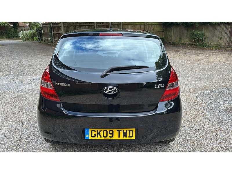 Hyundai i20 1.4 Comfort Hatchback 5dr Petrol Manual Euro 4 (99 bhp) - U10003966