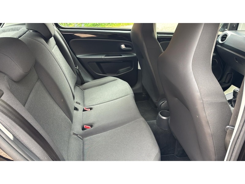 Volkswagen up! 1.0 Move up! Hatchback 5dr Petrol Manual Euro 6 (s/s) (60 ps) - U10003968