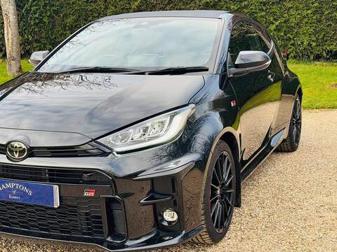 Toyota Yaris 1.6T GR Convenience AWD Euro 6 3dr - U10003969