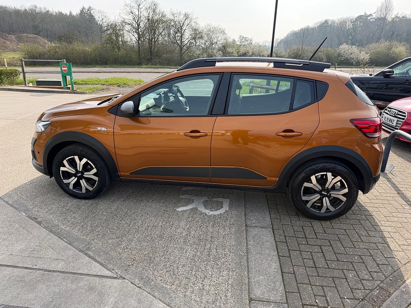 Dacia Sandero Stepway 1.0 TCe Journey Hatchback 5dr Petrol Manual Euro 6 (s/s) (90 ps) - U10003970