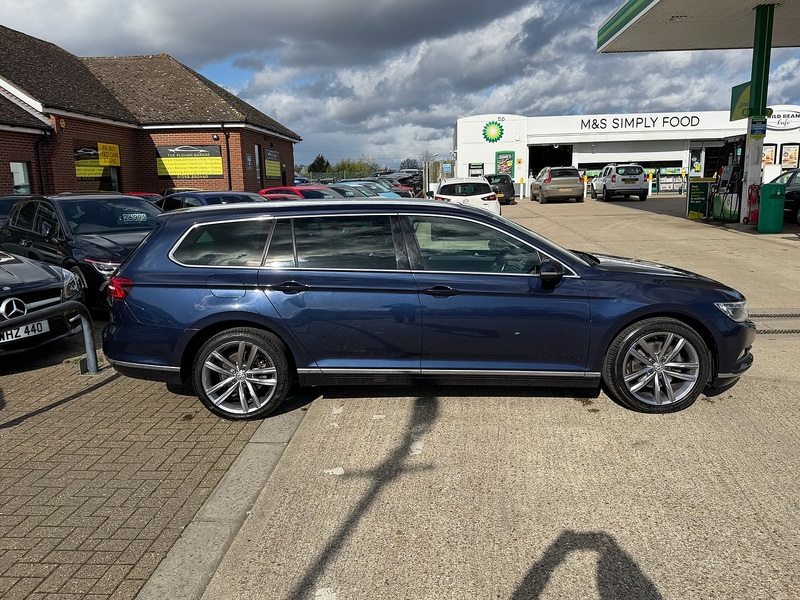 Volkswagen Passat 2.0 TDI GT Estate 5dr Diesel DSG Euro 6 (s/s) (150 ps) - U10003971