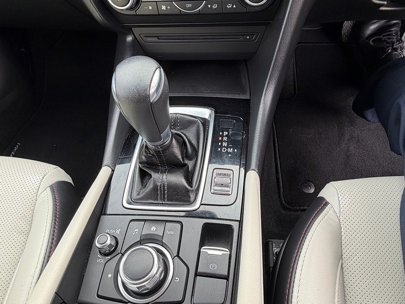 Mazda Mazda3 2.0 SKYACTIV-G Sport Nav Hatchback 5dr Petrol Auto Euro 5 (s/s) (120 ps) - U10003973