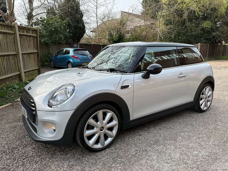 MINI Hatch 1.5 Cooper Euro 6 (s/s) 3dr - U10003977