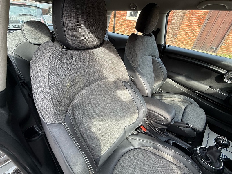 MINI Hatch 1.5 Cooper Euro 6 (s/s) 3dr - U10003977