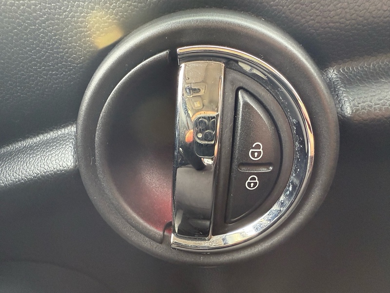 MINI Hatch 1.5 Cooper Euro 6 (s/s) 3dr - U10003977