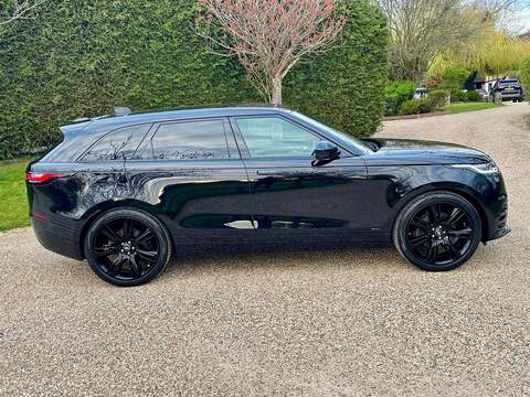 Land Rover Range Rover Velar 3.0 D300 R-Dynamic HSE Auto 4WD Euro 6 (s/s) 5dr - U10003979